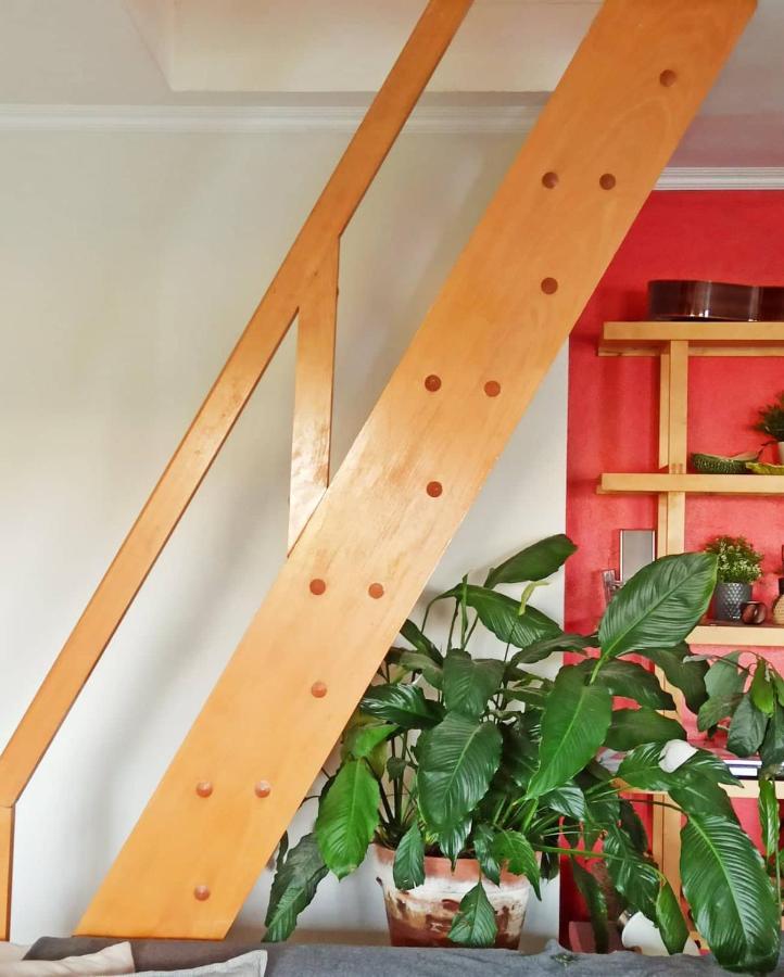 Homestay Attic Private Bedroom Алжезур Экстерьер фото