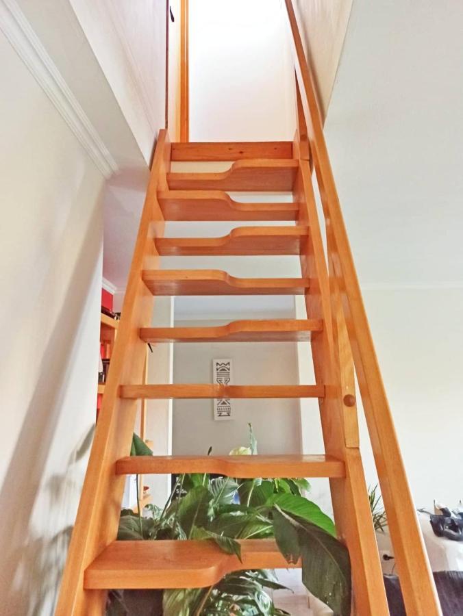 Homestay Attic Private Bedroom Алжезур Экстерьер фото